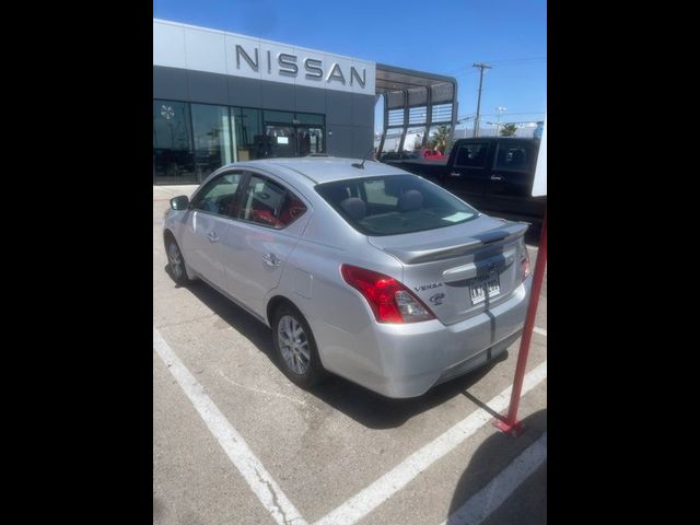 2018 Nissan Versa SV