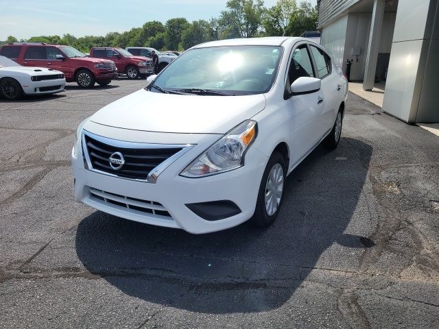 2018 Nissan Versa SV