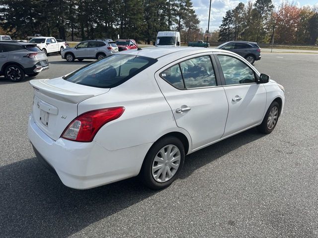 2018 Nissan Versa SV