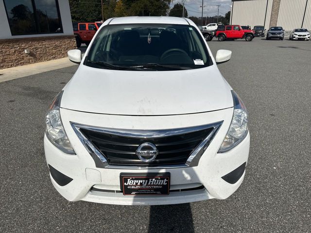 2018 Nissan Versa SV