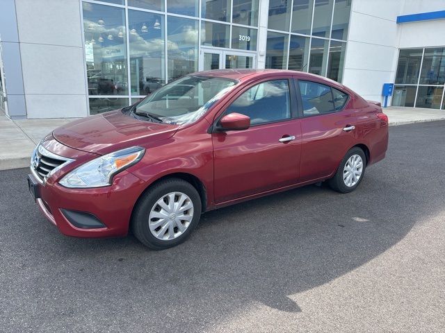 2018 Nissan Versa SV