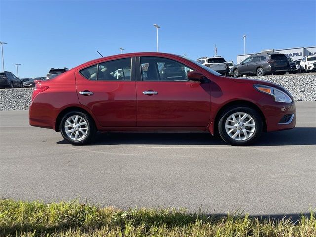 2018 Nissan Versa SV