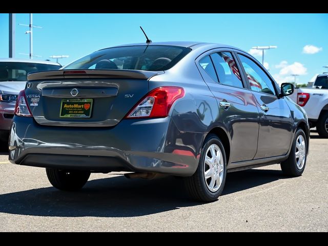 2018 Nissan Versa SV