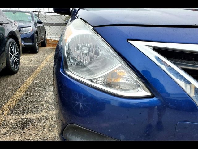 2018 Nissan Versa SV