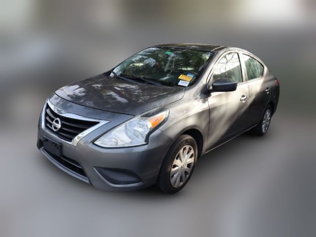 2018 Nissan Versa SV