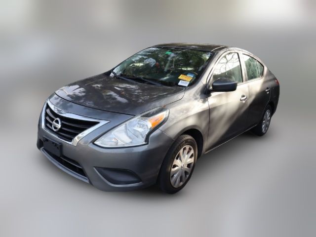 2018 Nissan Versa SV