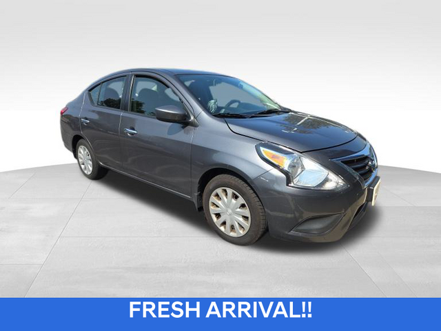 2018 Nissan Versa SV