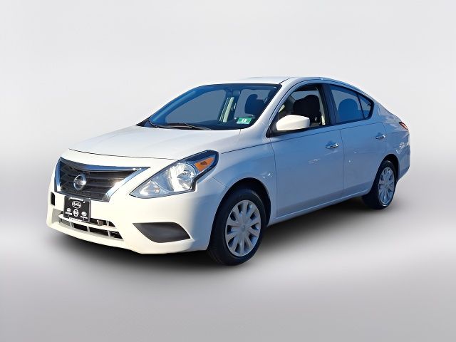 2018 Nissan Versa SV