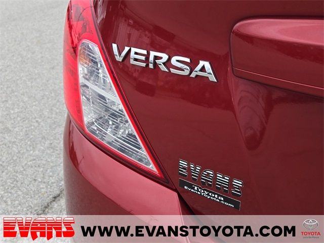 2018 Nissan Versa SV