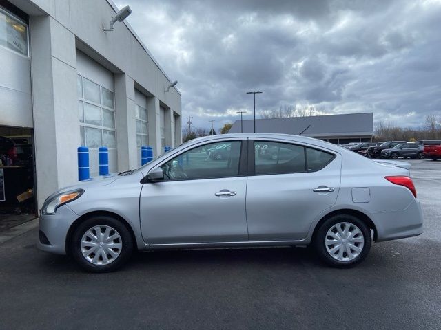 2018 Nissan Versa SV