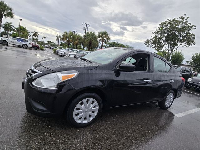 2018 Nissan Versa SV