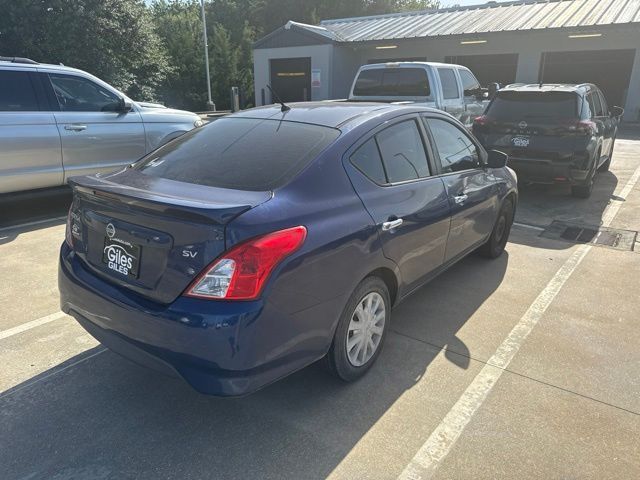 2018 Nissan Versa SV