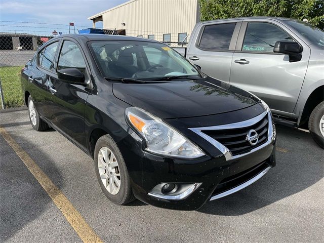 2018 Nissan Versa SV