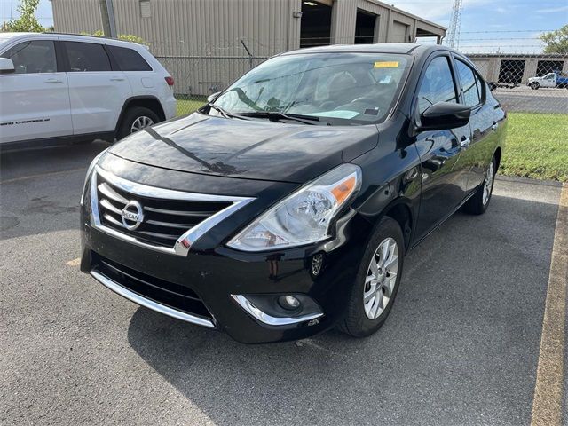 2018 Nissan Versa SV