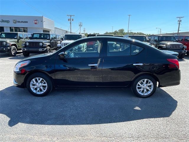 2018 Nissan Versa SV