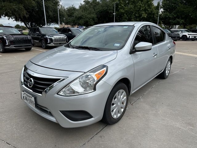 2018 Nissan Versa SV