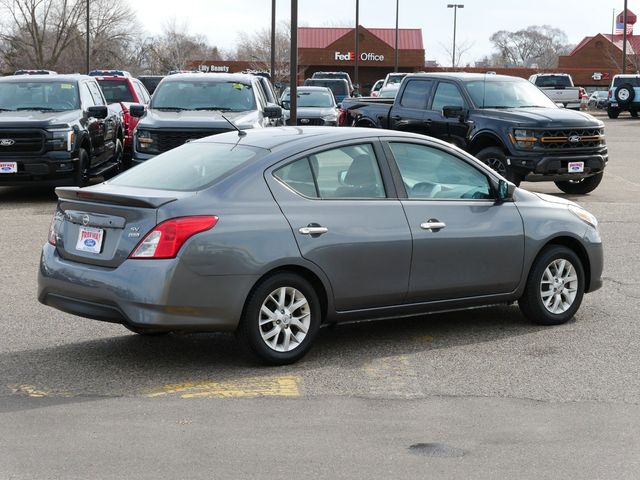 2018 Nissan Versa SV
