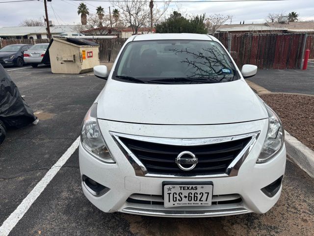 2018 Nissan Versa SV