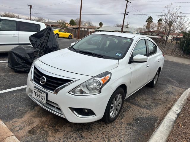 2018 Nissan Versa SV