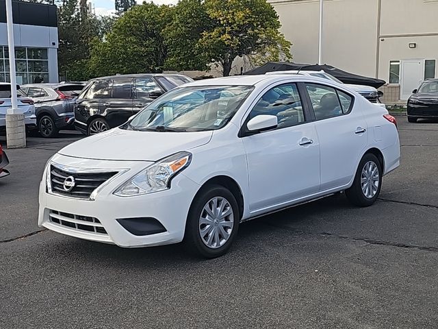 2018 Nissan Versa SV