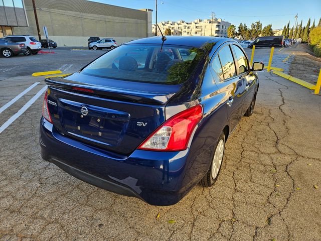 2018 Nissan Versa SV