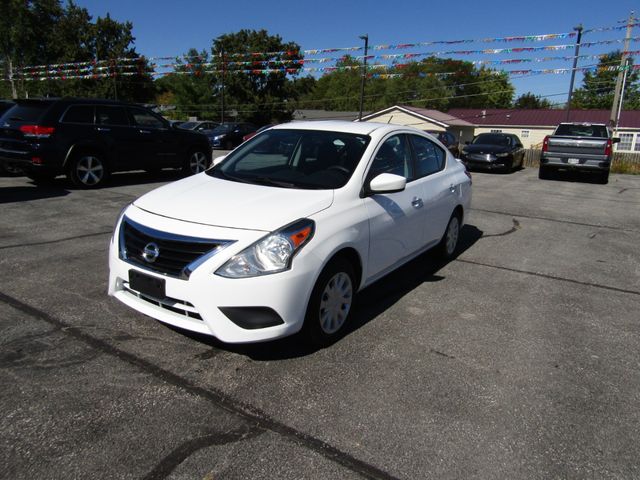 2018 Nissan Versa SV