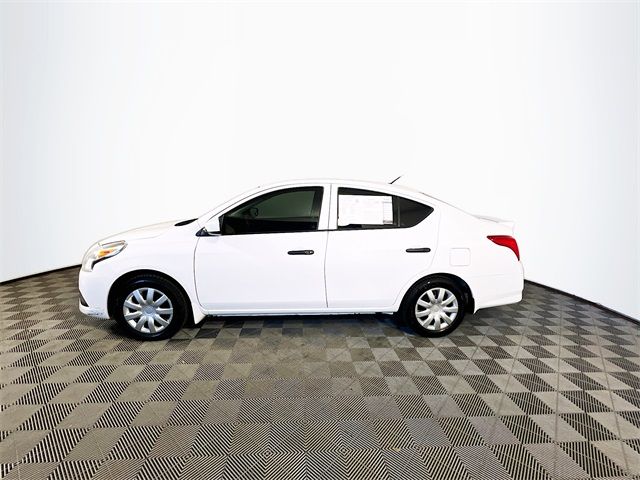 2018 Nissan Versa S Plus