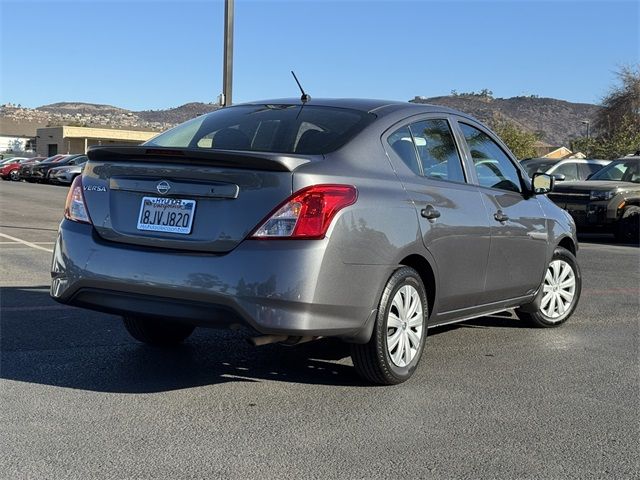 2018 Nissan Versa S Plus