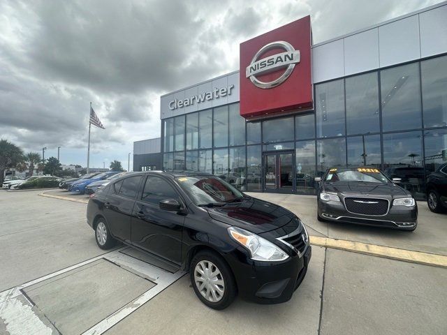 2018 Nissan Versa S Plus