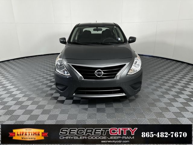 2018 Nissan Versa S Plus