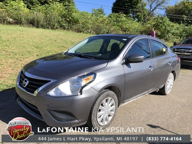 2018 Nissan Versa SV