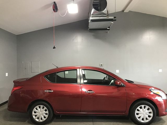 2018 Nissan Versa SV