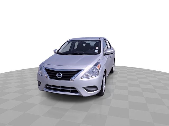 2018 Nissan Versa SV