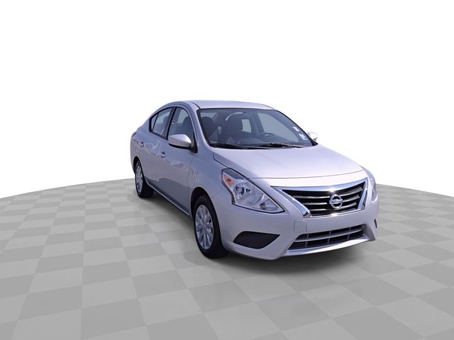 2018 Nissan Versa SV