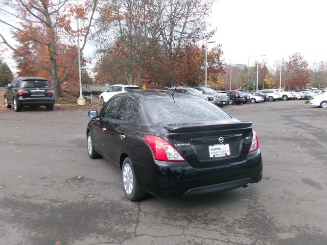 2018 Nissan Versa SV