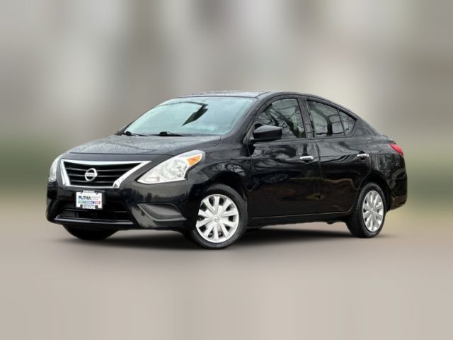 2018 Nissan Versa SV