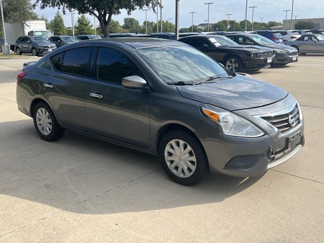 2018 Nissan Versa SV