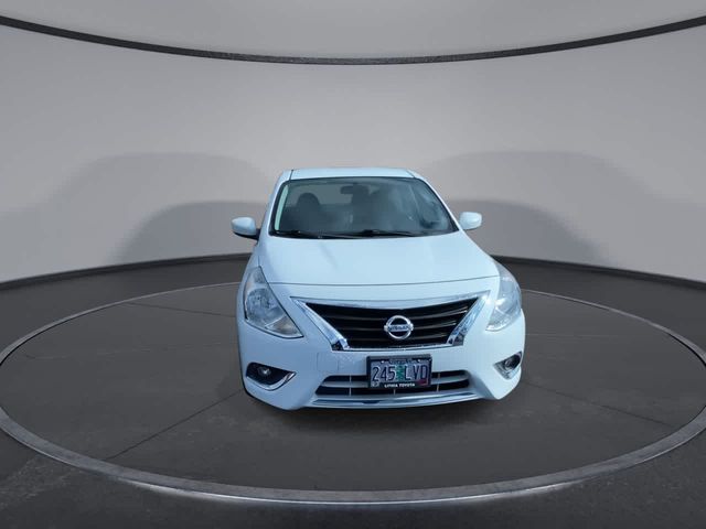 2018 Nissan Versa SV