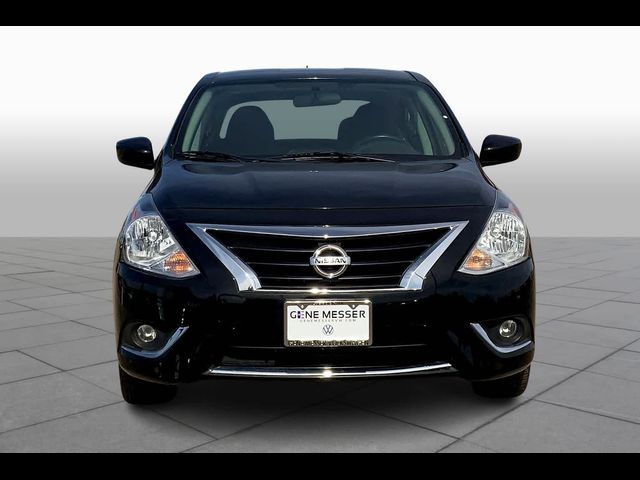 2018 Nissan Versa SV