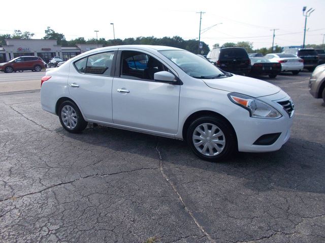 2018 Nissan Versa SV