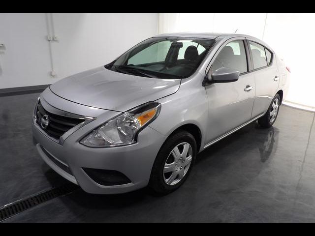 2018 Nissan Versa SV