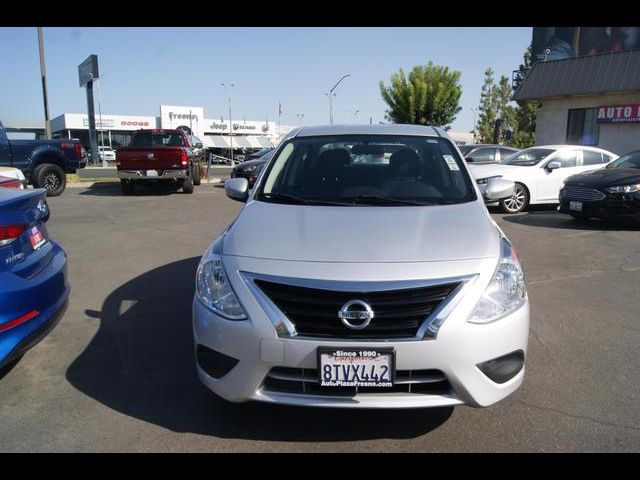 2018 Nissan Versa SV