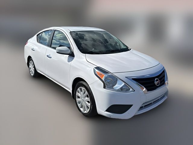 2018 Nissan Versa SV