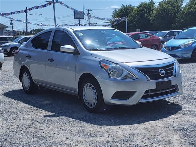 2018 Nissan Versa S Plus