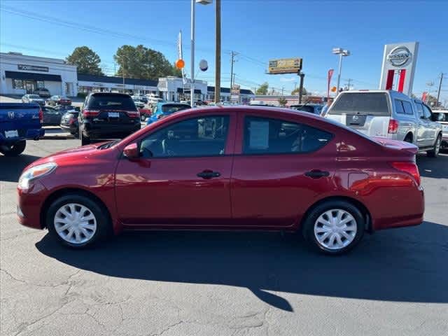 2018 Nissan Versa S Plus