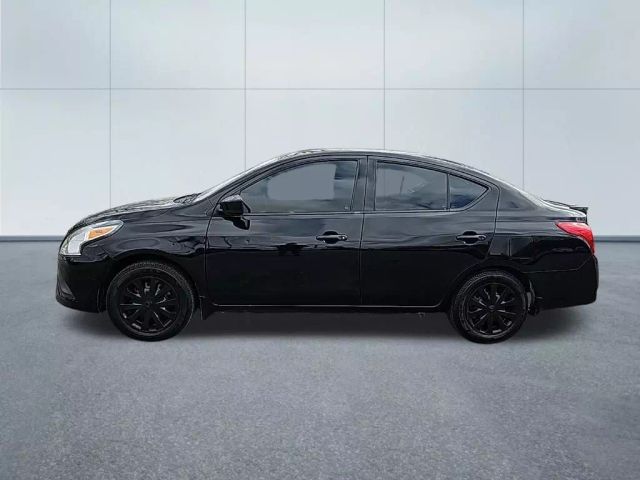 2018 Nissan Versa S Plus