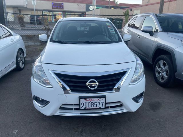 2018 Nissan Versa SV