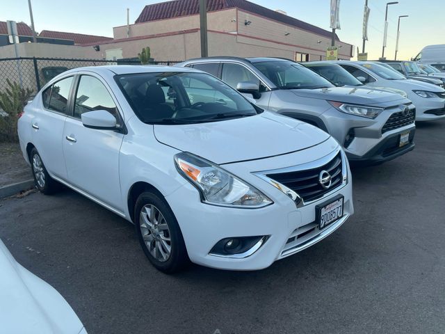 2018 Nissan Versa SV