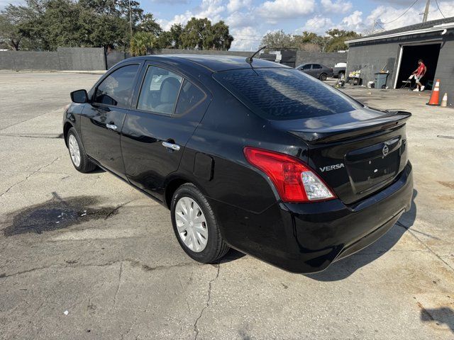 2018 Nissan Versa SV