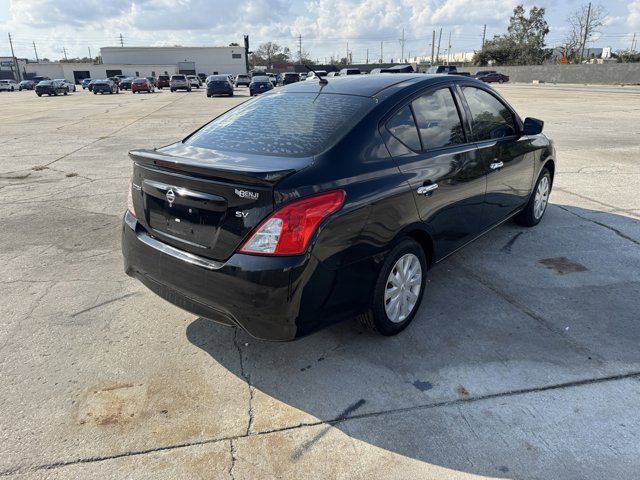 2018 Nissan Versa SV